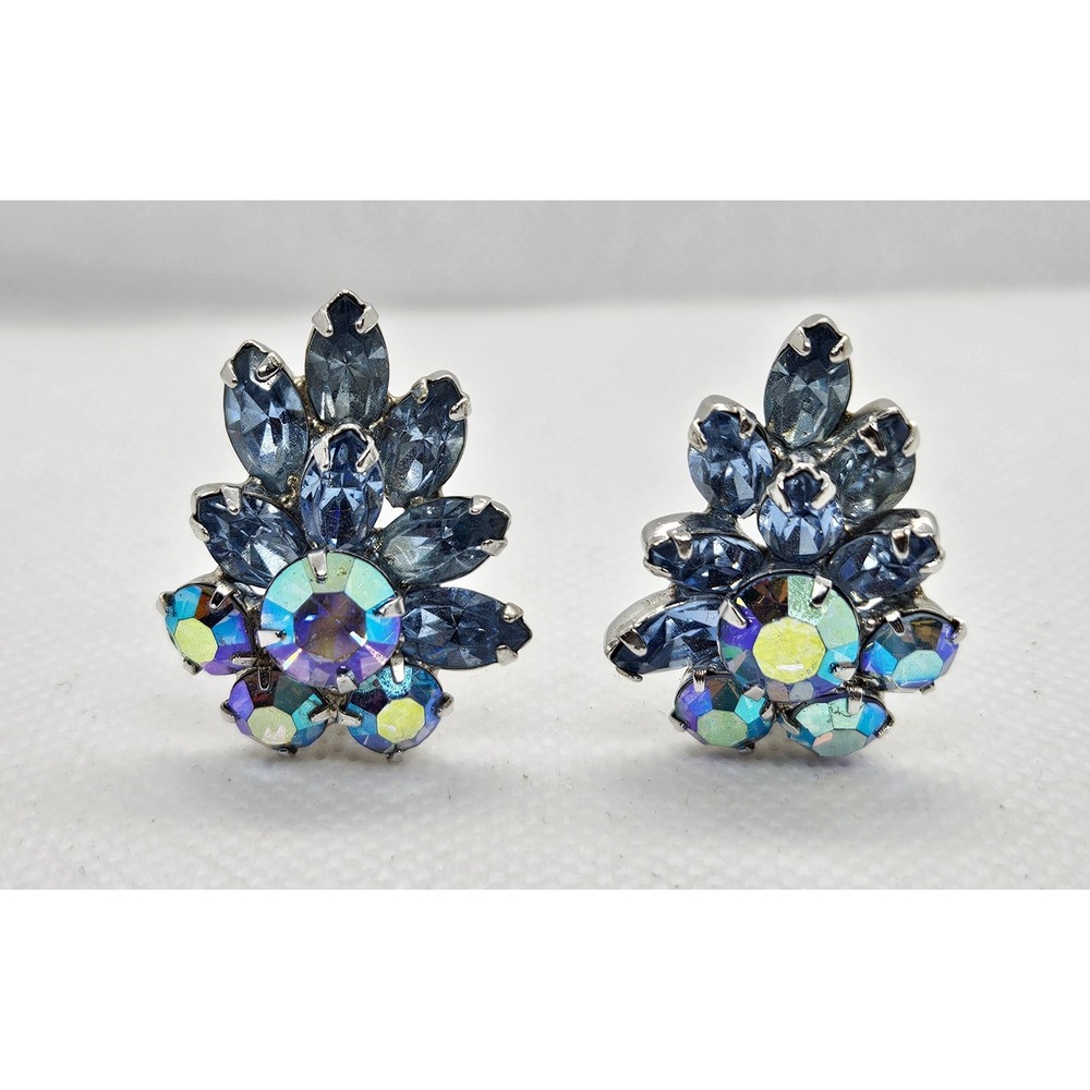 Vintage Hattie Carnegie Signed‎ Sparkling Blue AB Rhinestone Clip Earrings NWT